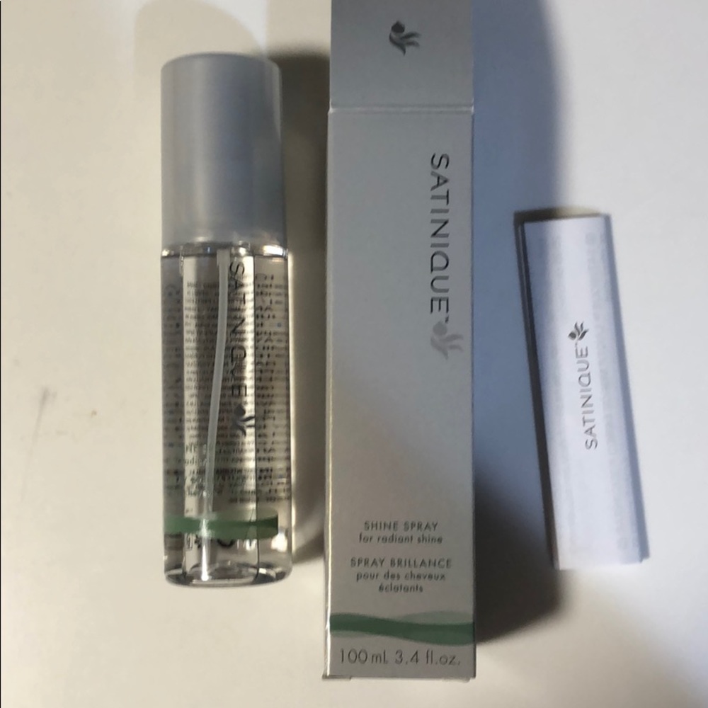 SATINIQUE shine spray
